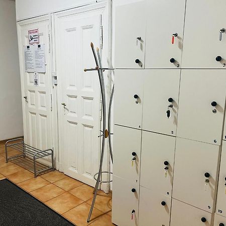 Ejjeli Majom Hostel Budapest Eksteriør billede