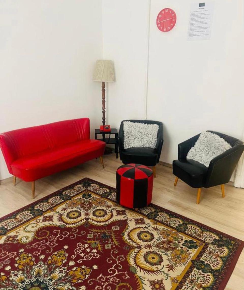 Ejjeli Majom Hostel Budapest Eksteriør billede
